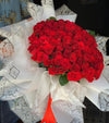 La Splendeur de l'Amour – 101 Roses Rouges